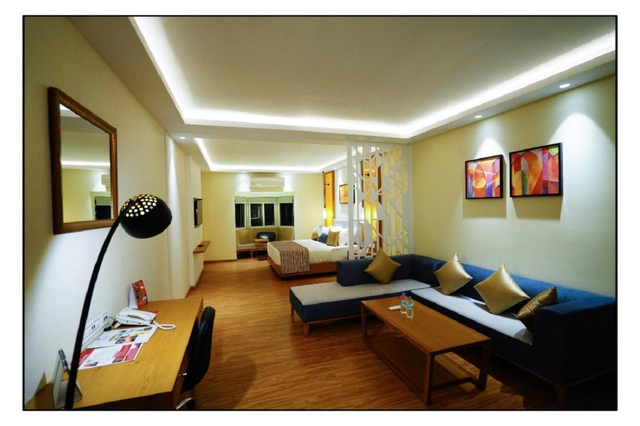 Mourya Lords Inn Kurnool Exterior foto